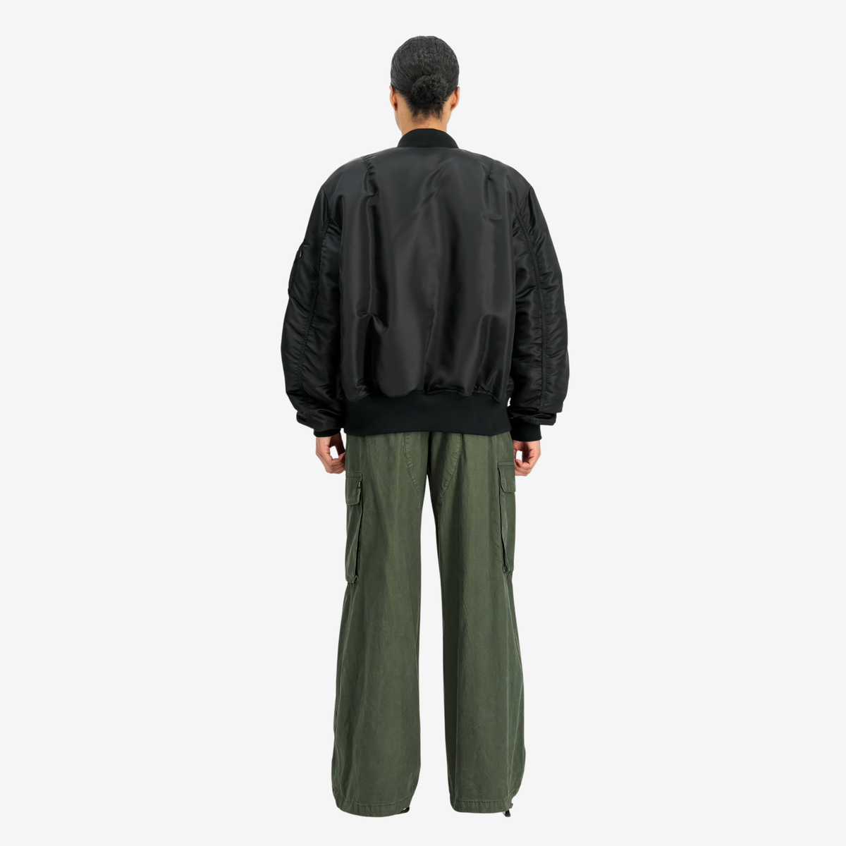 ALPHA INDUSTRIES - MA-1 Heritage Bomber Jacket