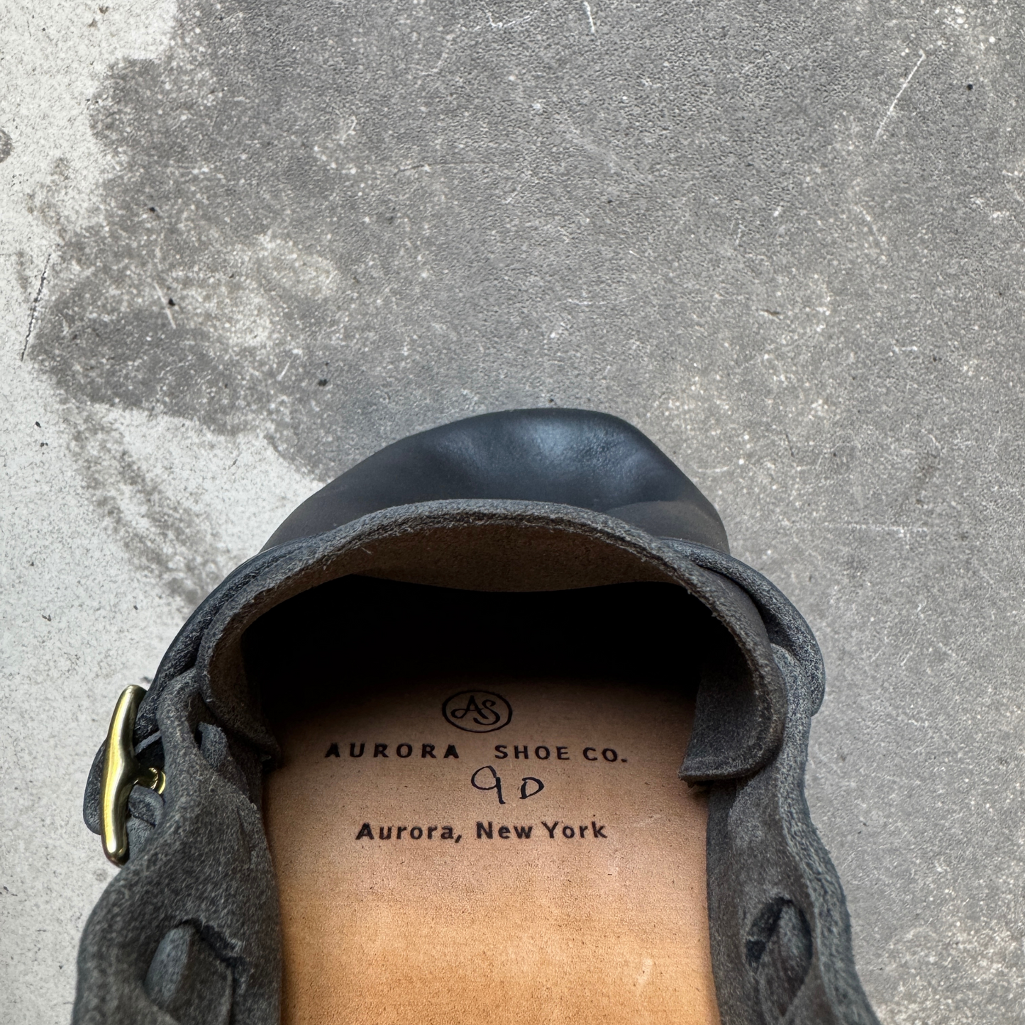 AURORA SHOE CO. - Men's Middle English