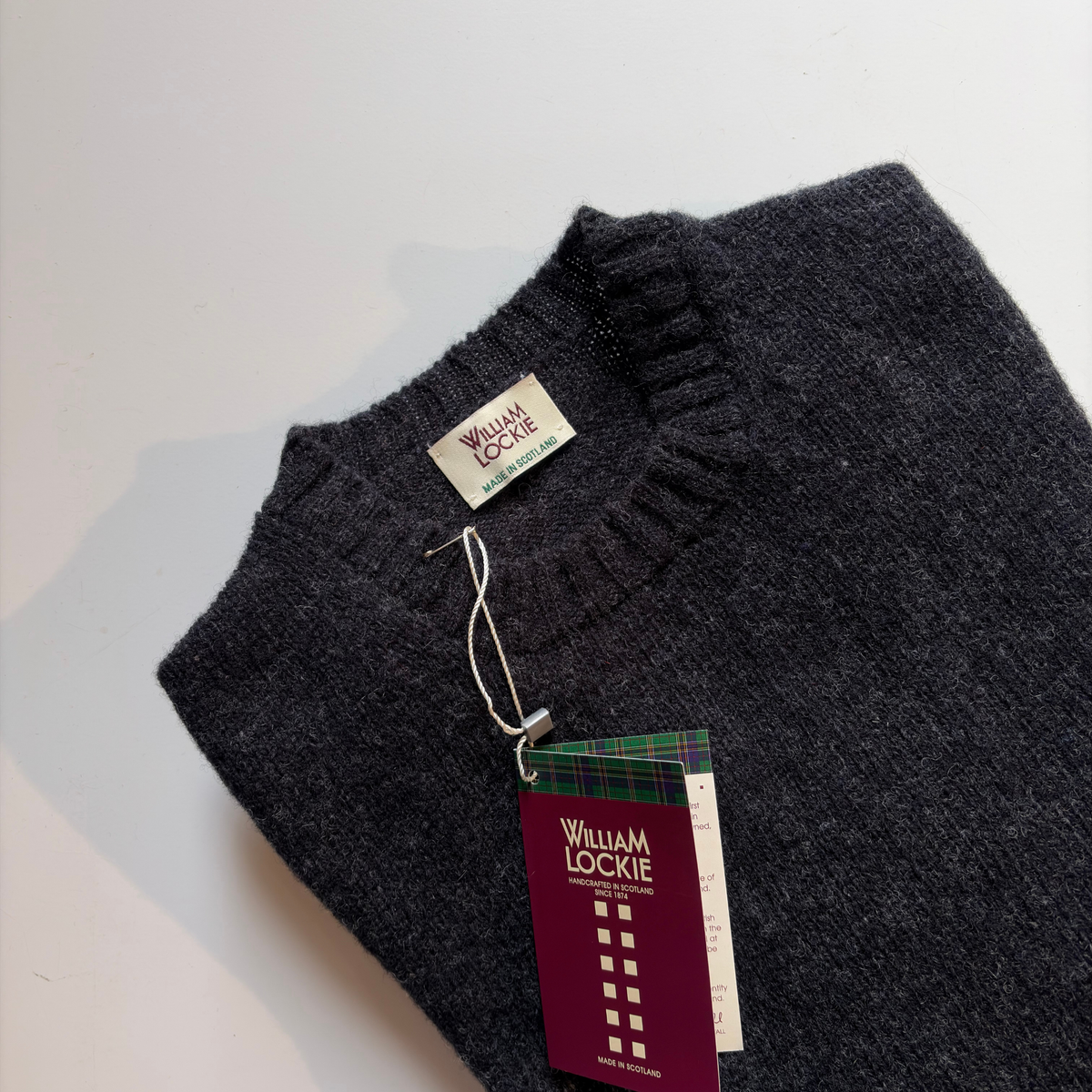 WILLIAM LOCKIE - Artyan Sh Lambswool Crew Charcoal/190