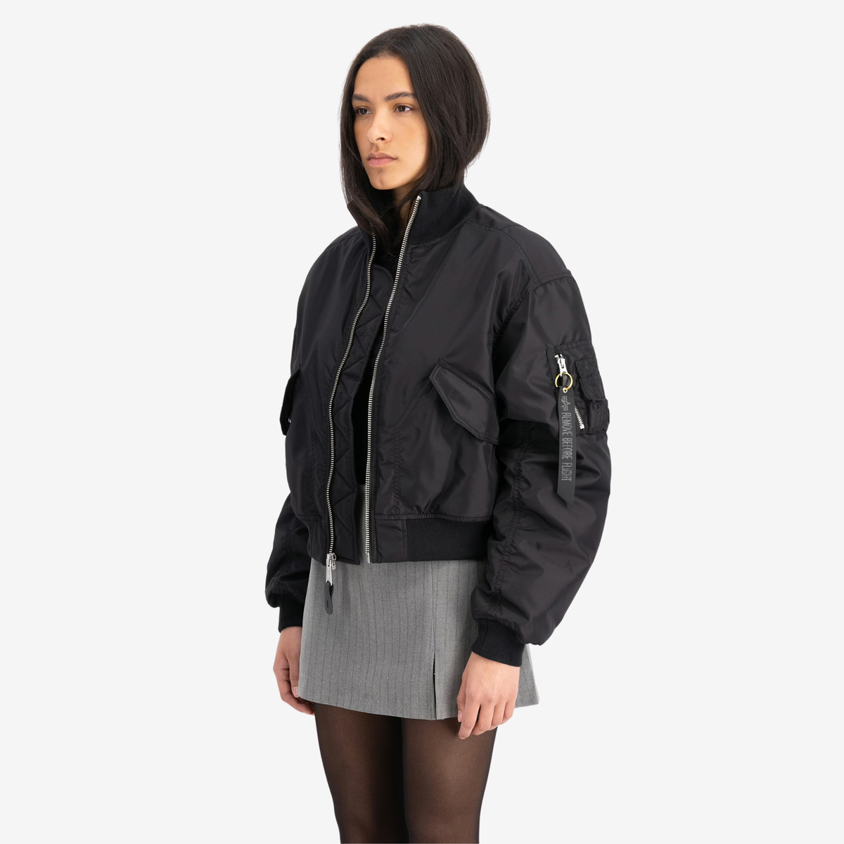 ALPHA INDUSTRIES - MA-1 Cropped Loose Bomber Jacket (Woman)