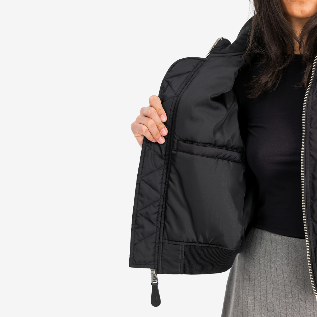 ALPHA INDUSTRIES - MA-1 Cropped Loose Bomber Jacket (Woman)