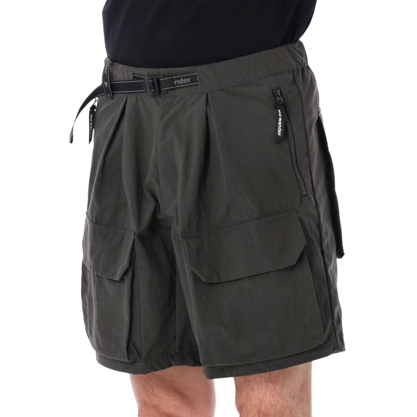AND WANDER - Twill Short Pants