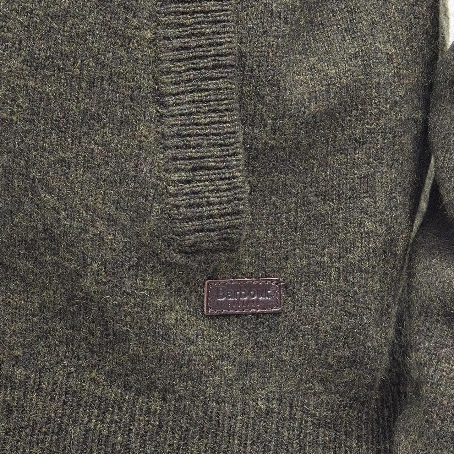 BARBOUR - Essential Patch Zip Through