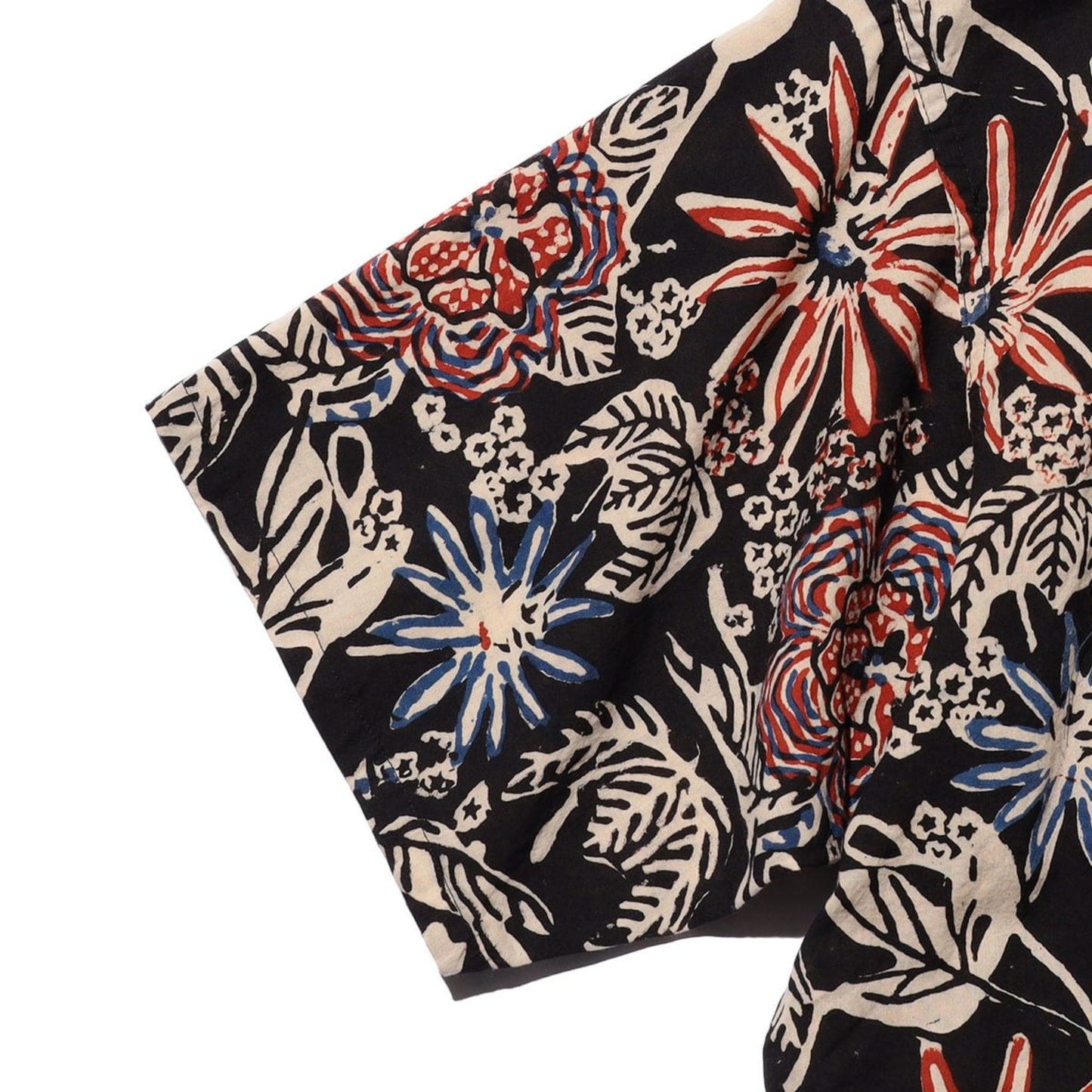 BEAMS+ - Open Collar Block Print Shirt