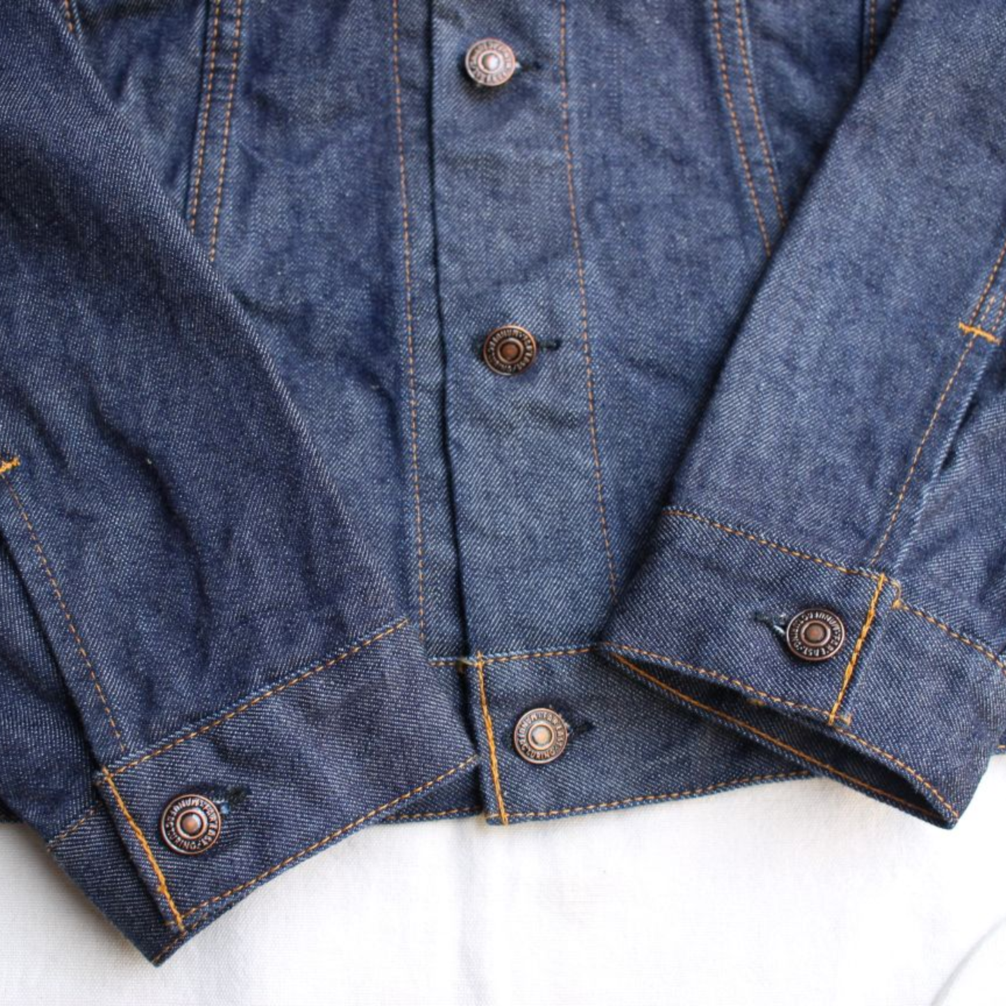 FAR EAST MANUFACTURING - Trucker Denim Jacket