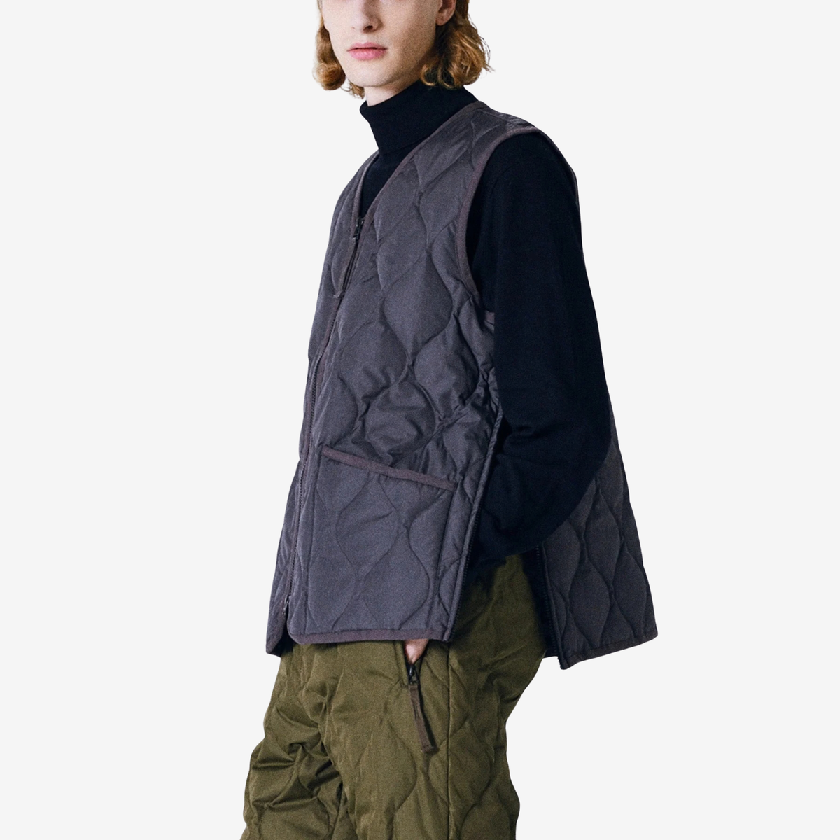 TAION - Unisex Military Zip V Neck Down Vest (Hard Shell)