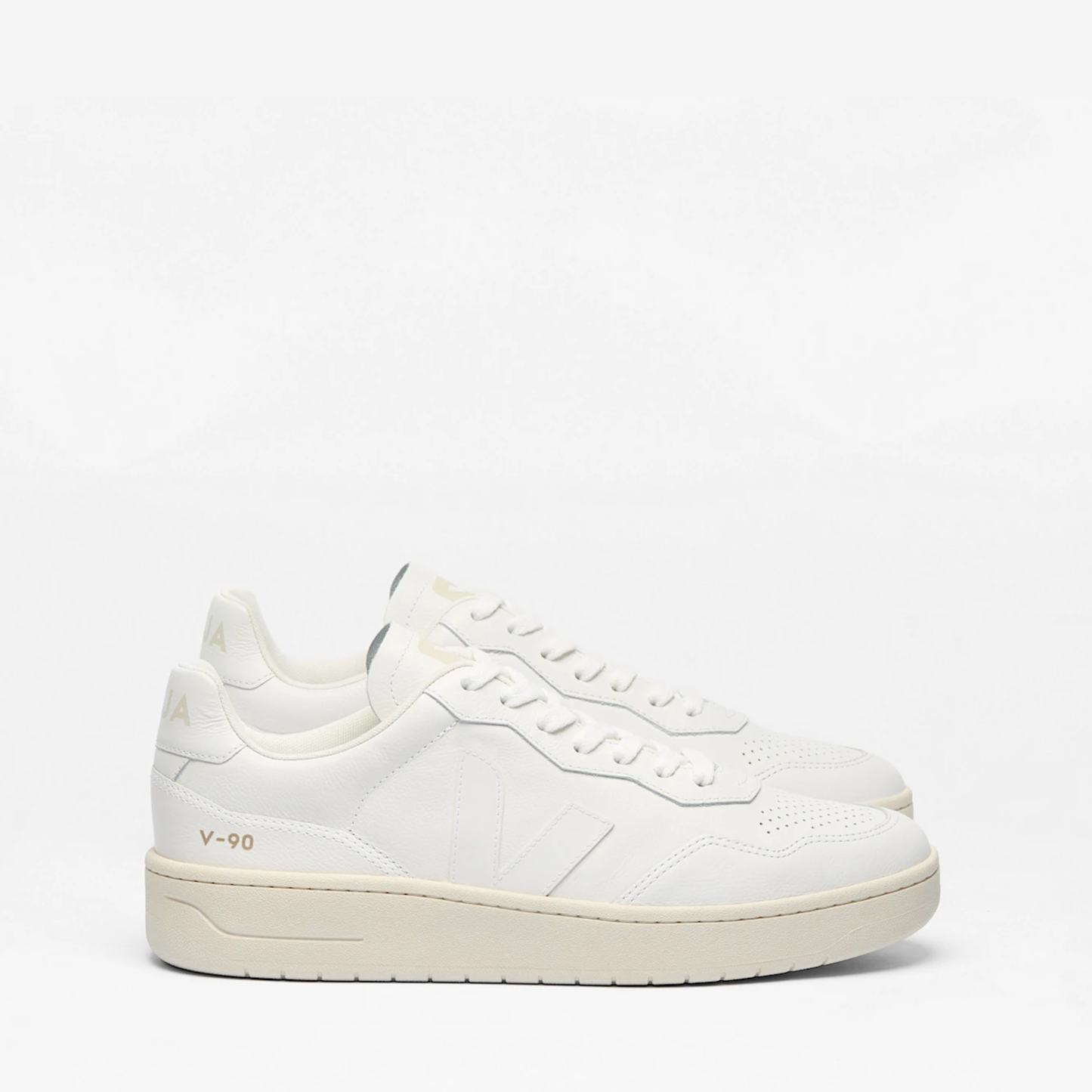 VEJA - V90 Leather